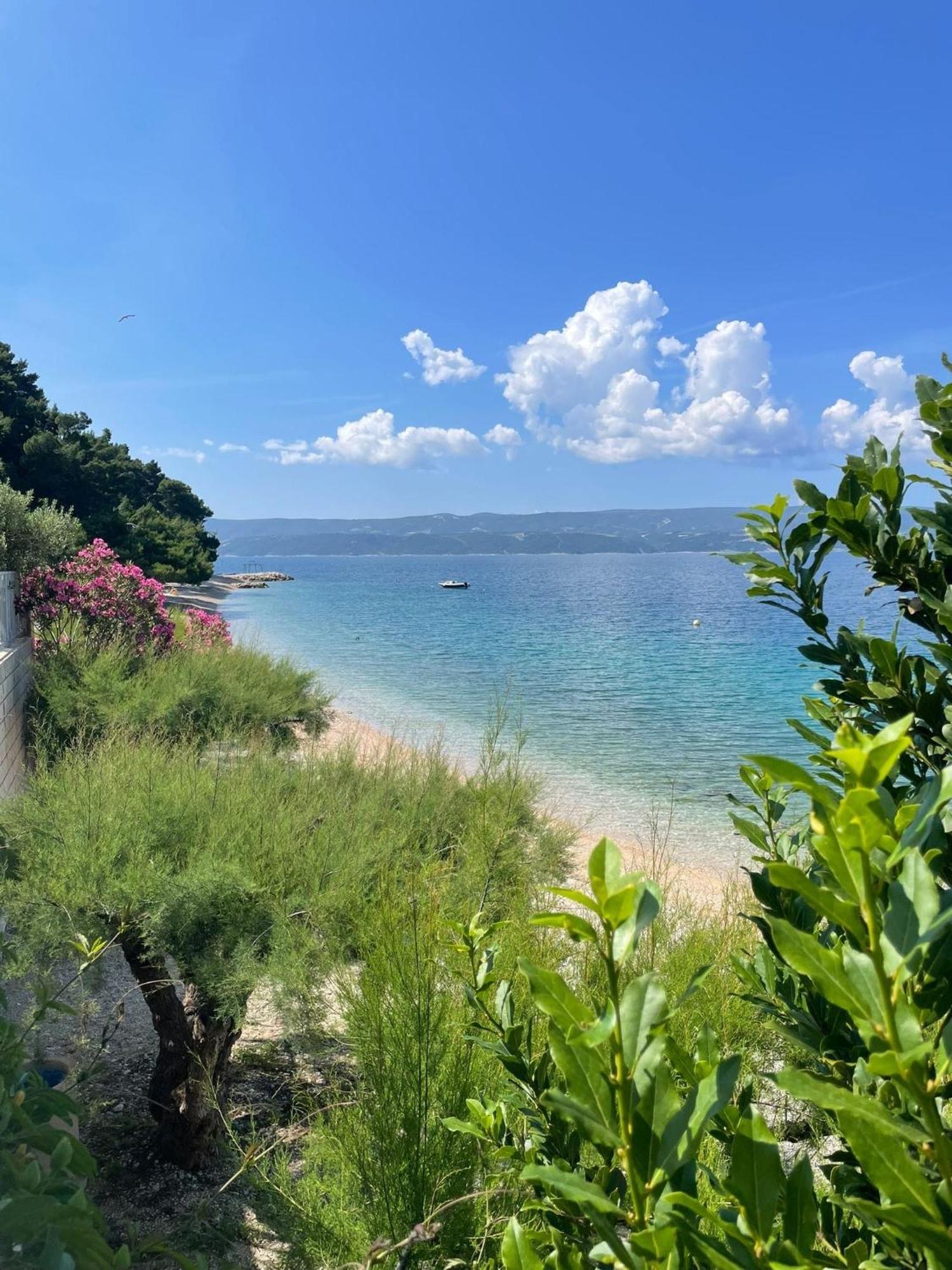 Appartamento Emmi Nemira Omiš Esterno foto